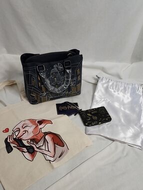Loungefly Harry Potter"Diagon Alley" Navy Satchel with Coordinating Pouch